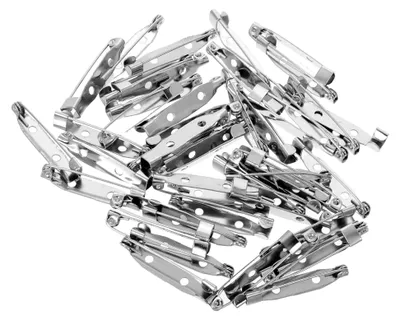 Produktbild von 50 Stück Metall Sicherheitsnadeln mit Sicherheitsverschluss und Befestigungslöchern in Silber