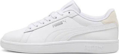 A white Puma Smash 3.0 L shoe for women is shown from the side against a white background.