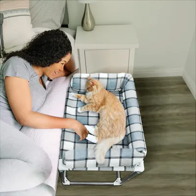 Zdjęcie produktu dla Łóżko dla psa typu "cosleeper" - łóżko z poduszką i podwyższoną krawędzią, wymiary: 66 x 50 x 50 cm