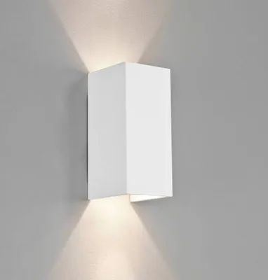 Image de Applique bidirectionnelle Parma en plâtre spécial