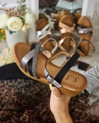 Produktbild von Royalfashion Damen Sandalen mit Zirkonen Bozi, Größe 38