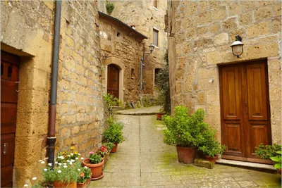 Produktbild von Wallario selbstklebendes Poster - Weg durch die Altstadt - Toskana in Italien, Größe: 100 x 150 cm