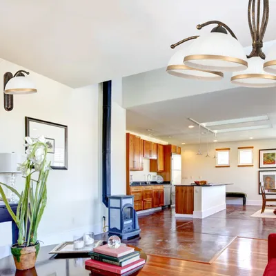 Immagine prodotto di Lampada da parete nera oro antico con paralume bianco RENOS 1-873