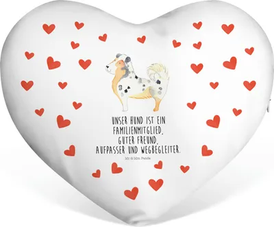Produktbild von Mr. & Mrs. Panda Kuschelkissen Hund Australien Shepherd - Weiß - Geschenk, Kissen Herz, Spruch, Familie, Sprüche, Dekokissen, Sofakissen, Liebeskissen, Herzkissen