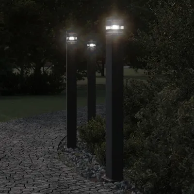 Produktbild von VidaXL Außenstehleuchte mit Sensor 110 cm Aluminium schwarz
