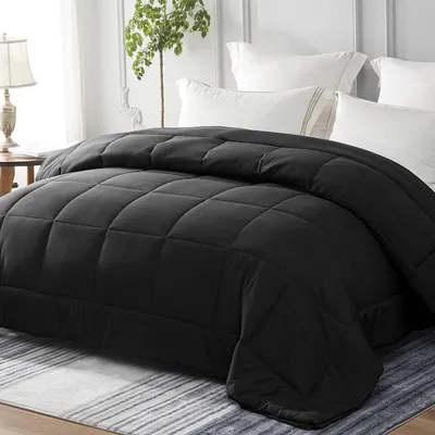 Produktbild von Famanu Bettdecke 4 Jahreszeiten 220x240 cm - Schwarz