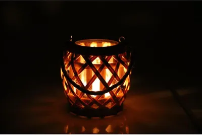 Produktbild von Weidenlaterne D15cm H14cm mit Glaseinsatz Windlicht Kerzenständer Kerzenhalter
