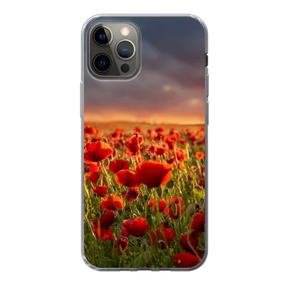 Produktbild von MuchoWow® Handyhülle Schutzhülle Hülle für iPhone 13 Pro Sonnenuntergang über einem Feld von Mohnblumen Silikon Softcase Handy Hülle - Handy-Tasche