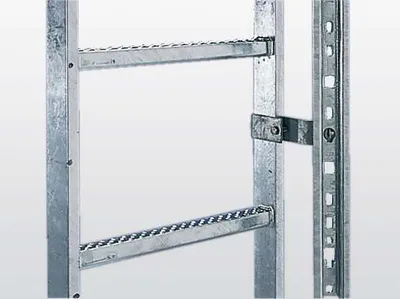 Produktbild von Günzburger Steigtechnik Schienenbefestigung für Leiterholm 50 x 20 mm Stahl verzinkt - 077545