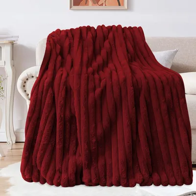 Produktbild von Plüsch Kuscheldecke - Weiche Flauschige Decke Gemütlich Kuscheldecke Flauschig für Sofas, Kunstpelz Werfen Decke Warm Blanket für Sofas Couch Bett, Rot, 100x160cm