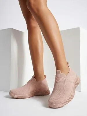 Produktbild von Rosa Sneaker mit Mesh-Obermaterial, Größe 39