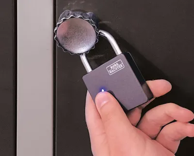 Produktbild von BURG-WÄCHTER Fingerprint-Vorhängeschloss Scan & Lock 610 53