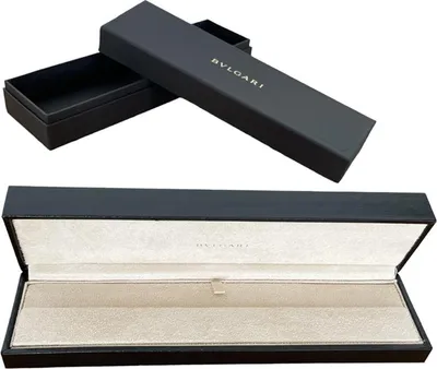 Image de Coffret Présentoir Bijoux Bvlgari pour Bracelets Plates (Petit et Grand)