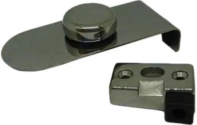 Immagine prodotto di Serratura per porta da bagno Goldenship Gs72434 Argento Argento Taglia unica