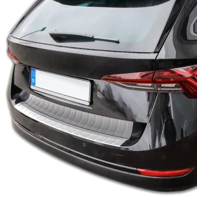 Für Skoda Octavia IV 4 Kombi Typ NX 2020- Ladekantenschutz MATT mit Abkantung in der Farbe von Recambo e.K.