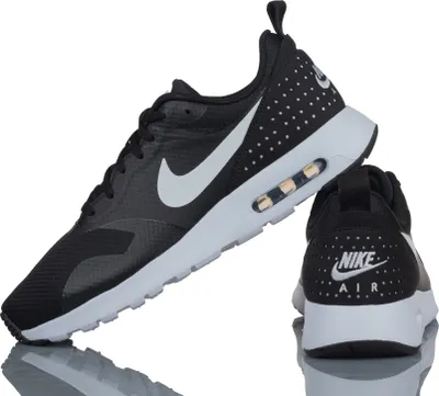 Produktbild von Sportschuhe Nike Air Max Tavas, 705149 009, Größe:45