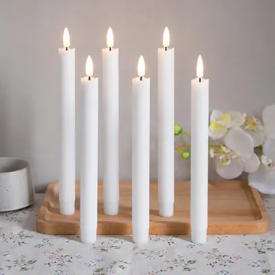 Immagine prodotto di 6 candele a LED, luce bianco caldo, 25 cm, senza fiamma, alimentate a batteria, ideali per decorazioni natalizie, matrimoni, feste e altri eventi, colore bianco