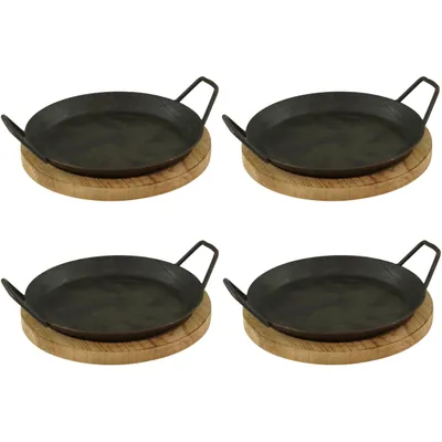 Produktbild von 4 Stück Servierpfanne aus Schmiedeeisen mit zwei Seitengriffen und Brett ø 24cm