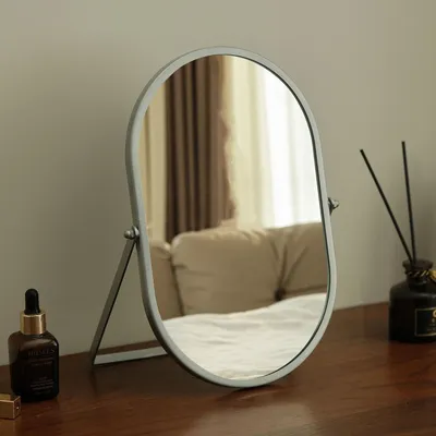 Imagen del producto de Espejo de maquillaje independiente con base