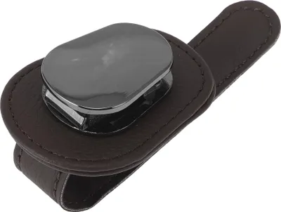 Produktbild von Auto-Sonnenbrillenclip Universeller Sonnenblenden Brillenhalter Clip aus Kunstleder, Metall Braun 10x5cm 1 Stš¹ck
