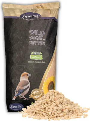 Produktbild von 25 kg Lyra Pet® Erdnusskerne weiß gehackt