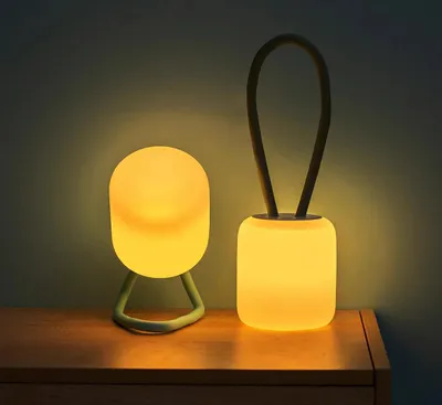 Produktbild von Campinglampe,flexible Outdoorlampe zum Aufhängen,Hinstellen und Montieren,dimmbare Campingleuchte,wiederaufladbar,Campinglicht,Outdoor Tischlampe,Grün