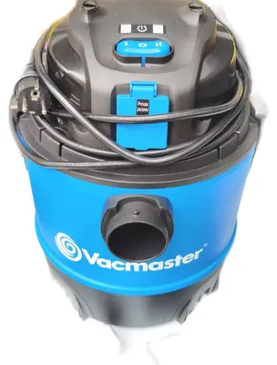 Produktbild von Vacmaster VQ1220PFC Beutelloser Staubsauger, 2270 Watt, Zubehör im Gerät