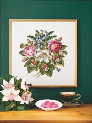 Productafbeelding van Permin kruisstik-set "Rozen/Aardbeien", telpatroon, 42x42 cm, 70-4145