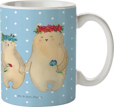 Produktbild von Mr. & Mrs. Panda Tasse Bären mit Blumenkranz - Blau Pastell - Geschenk, Bär, kaffeetasse bedruckt, Pott, Family, Becher, Mama, Muttertag, Mutter, Kaffeebecher