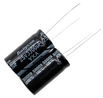 5 Stück Aluminium-Elektrolytkondensator 25 V 3300 µF radial