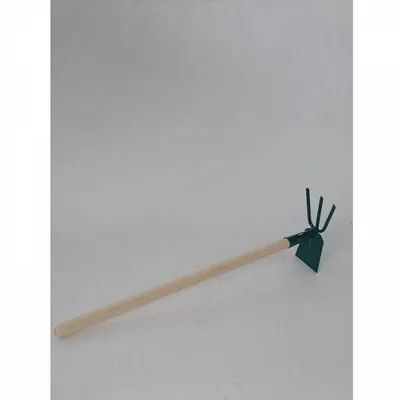 Obrázok produktu pre motyka plochá trojzubá 200mm s násadou 55cm FED 102550