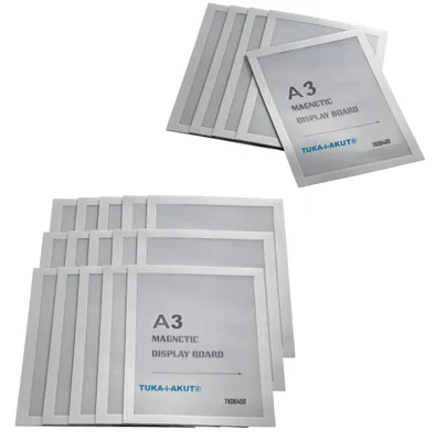 Imagen del producto de TUKA-i-AKUT, marco informativo autoadhesivo de 20x20 cm, con cierre magnético y bolsillo para insertar documentos