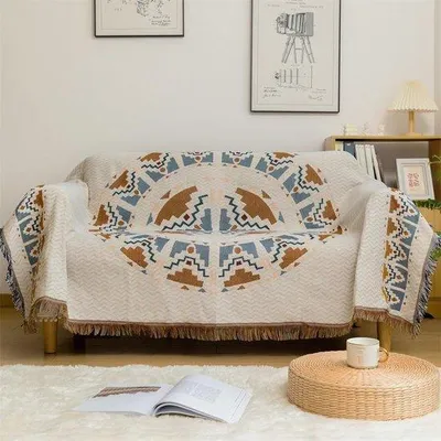 Produktbild von Unyqoos® Boho-Decke mit Fransen – vielseitige Sofadecke & Wohndecke, Azteken‑Ethno‑Muster, doppelseitig nutzbar, 180 x 260 cm, für Zuhause, Büro & Reise