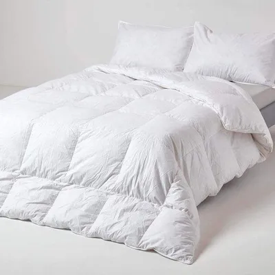 Produktbild von Famanu Winterbettdecke 135 cm x 200 cm - 85% Entenfedern, Wärmeklasse 4-5
