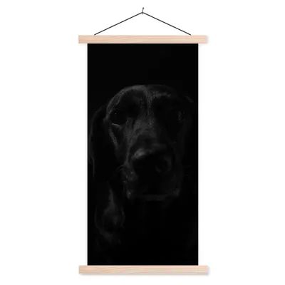 Produktbild von MuchoWow® Textilposter Hund - Haustier - Schwarz 60x120 cm mit holzfarbenen Rahmen - Holz