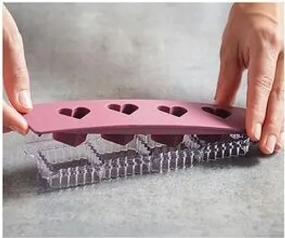 Immagine prodotto di Tagliabiscotti Betty Bossi "per biscotti Spitzbuben", plastica, (3 pezzi), plastica