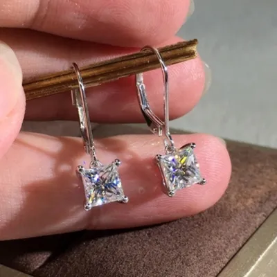 Produktbild von Modische Damen-Ohrringe mit Prinzessinnenschliff, Zirkonia, baumelnd, Brisur, Schmuck, Geschenk
