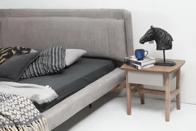 Image de Table de chevet, petite table de nuit, bois, design moderne, couleur marron, chambre à coucher