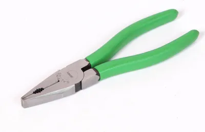 Image de SALTUS Pince combinée 140 mm No. 7010545135 Pince Electricien Germany