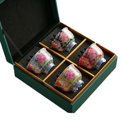 Imagen del producto de Taza de té de cerámica china, en caja de regalo