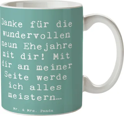 Produktbild von Mr. & Mrs. Panda Tasse Spruch 9. Hochzeitstag Keramikhochzeit - Meeresbrise - Geschenk, Zweisamkeit, Geschenke, Jubiläumsfeier, Ehejubiläum, Heiraten, Partnerschaft, Pott