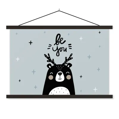 Produktbild von MuchoWow® Textilposter Zitate - Sei du selbst - Sprichwörter - Kinder - Baby 150x100 cm mit schwarzem Rahmen - Schlafzimmer