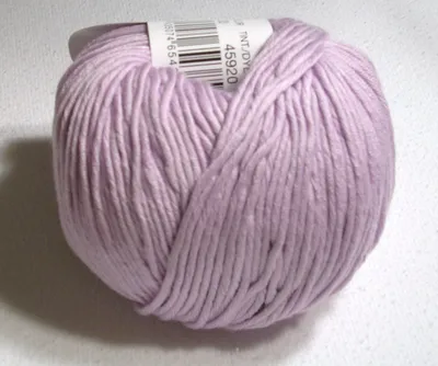 Produktbild von BAMBOO, mittelstarkes BW-Viskosemischgarn von Katia, Farbe FLIEDER HELL (30), ca. 100m/50g