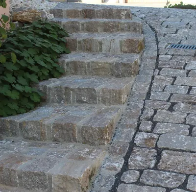 Produktbild von Pflastersteine - Reihenpflaster - Muschelkalk, gemischtfarben - 960kg