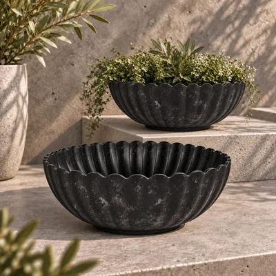 Produktbild von Runde Pflanz-Schalenn gewellt für draussen schwarz marmoriert 16 cm