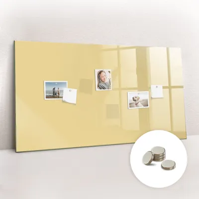 Immagine prodotto di Lavagna magnetica da parete, con superficie in vetro e bordo curvo. Include 5 magneti. Dimensioni: 120x60 cm. Colore: crema