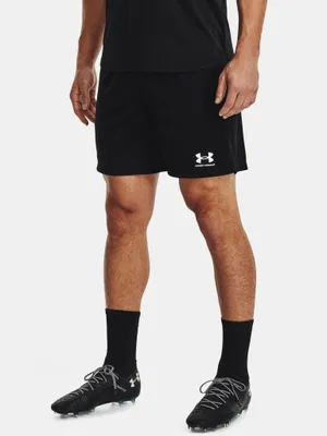 Produktbild von Herrenshorts UNDER ARMOUR CHALLENGER CORE SHORT 1372691-001 SCHWARZ Größe: XXL
