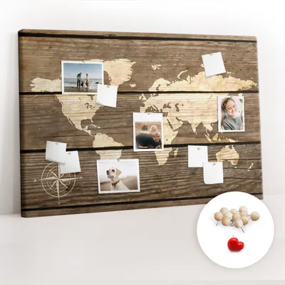 Immagine prodotto di Lavagna in sughero con puntine - Pannello forato per foto e appunti - 120x80 cm - Spille di legno, 100 pezzi - Mappa del mondo in legno