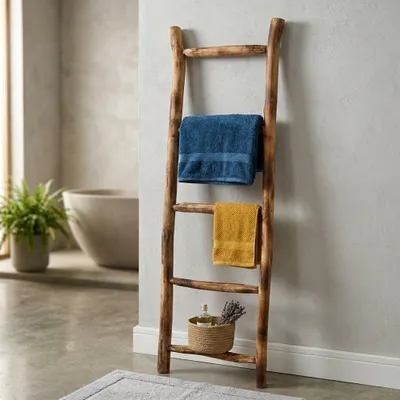 Produktbild von Teak Deko-Leiter geflammt KEPALA ca. H150cm Handtuchhalter