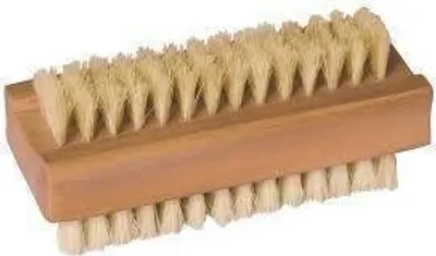 Produktbild von Langlebige Nagelbürste aus Naturmaterialien zur effektiven Reinigung von Händen und Nägeln